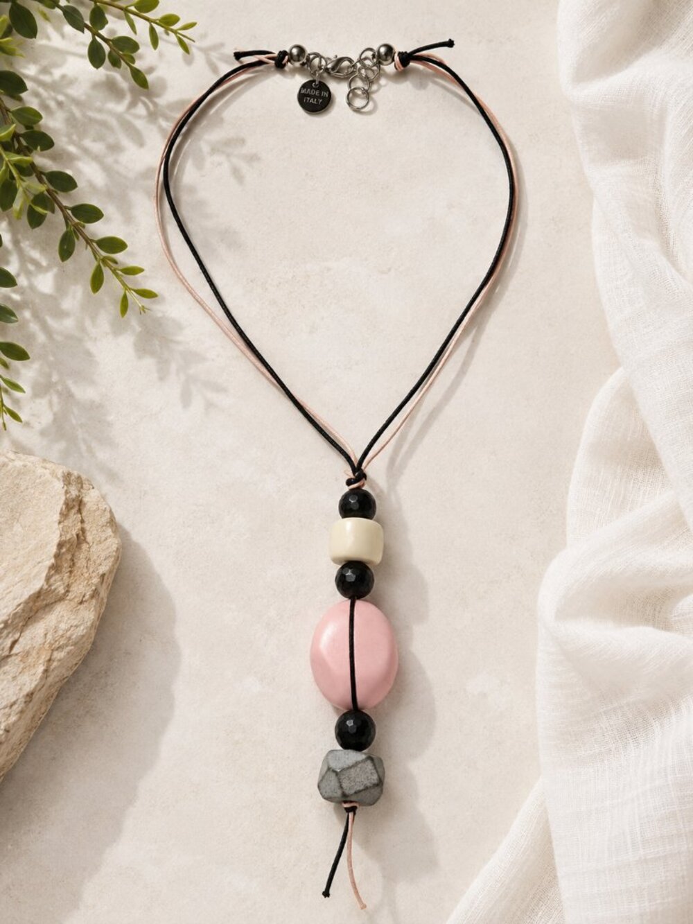Cliché Italy Statement Beaded Necklace Pink Black Resin Modern Artisan